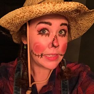 Meet your Posher, Lacey